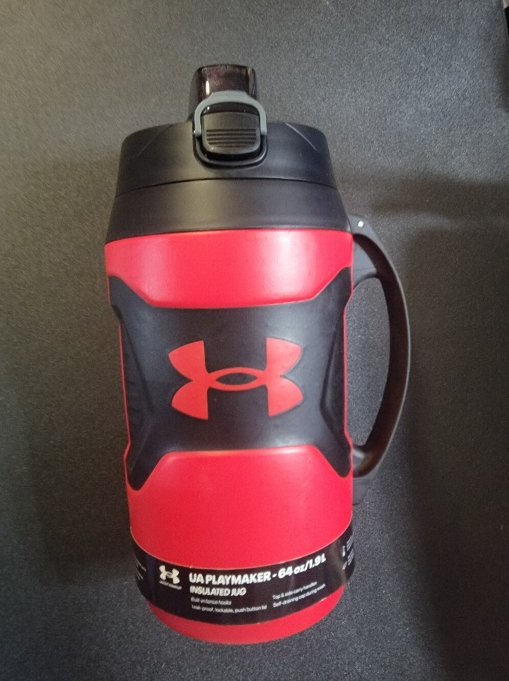 Under Armour Red and Black Playmaker Insulated Sports Mug with Handle 64oz New